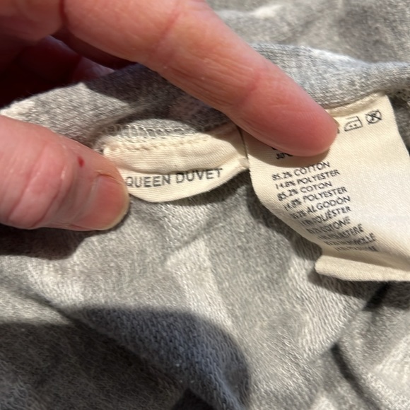 LAST DAY! Anthropologie Queen Duvet Cover & Shams - Picture 5 of 8